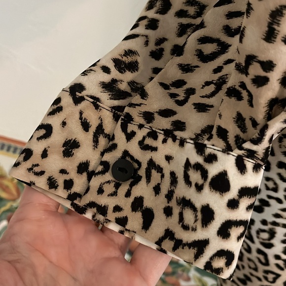 Chico’s Long Sleeve Duster, Size 2(L 12/14), Cheetah Print - Picture 4 of 9